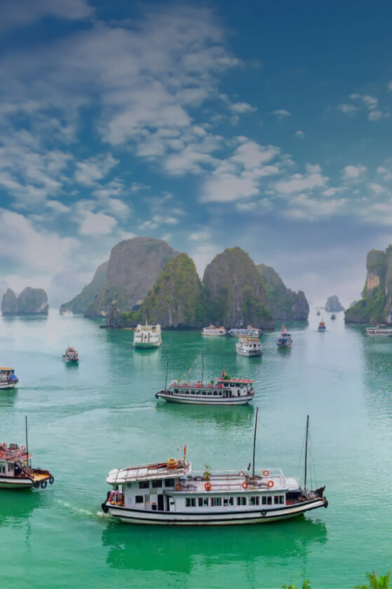 Hanoi - Halong Bay - Hue - Danang - Hoi An