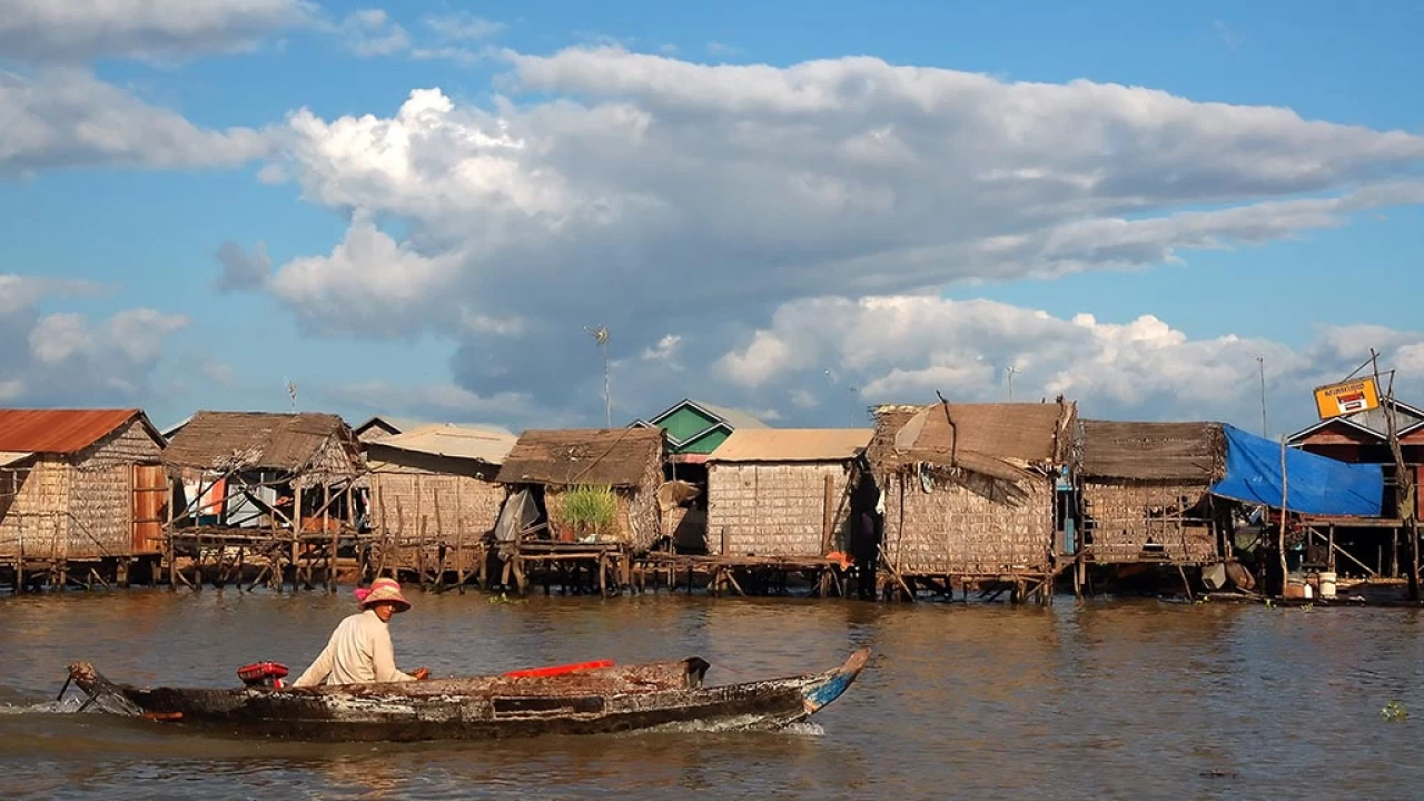 6 Days Tour Package - Cambodia Phnom Penh - Siem Reap - Angkor Wat - Floating Village