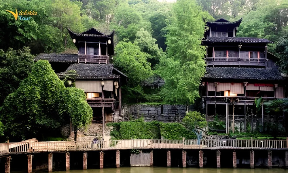 Tujia Folk Customs Park