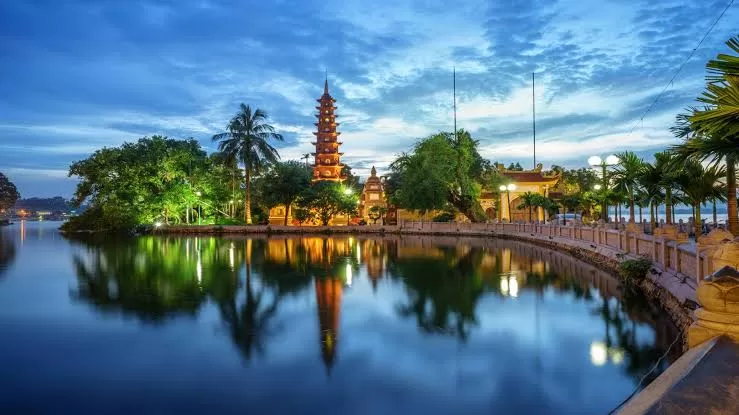 Handling a 300-Guest Cruise Call in Vietnam