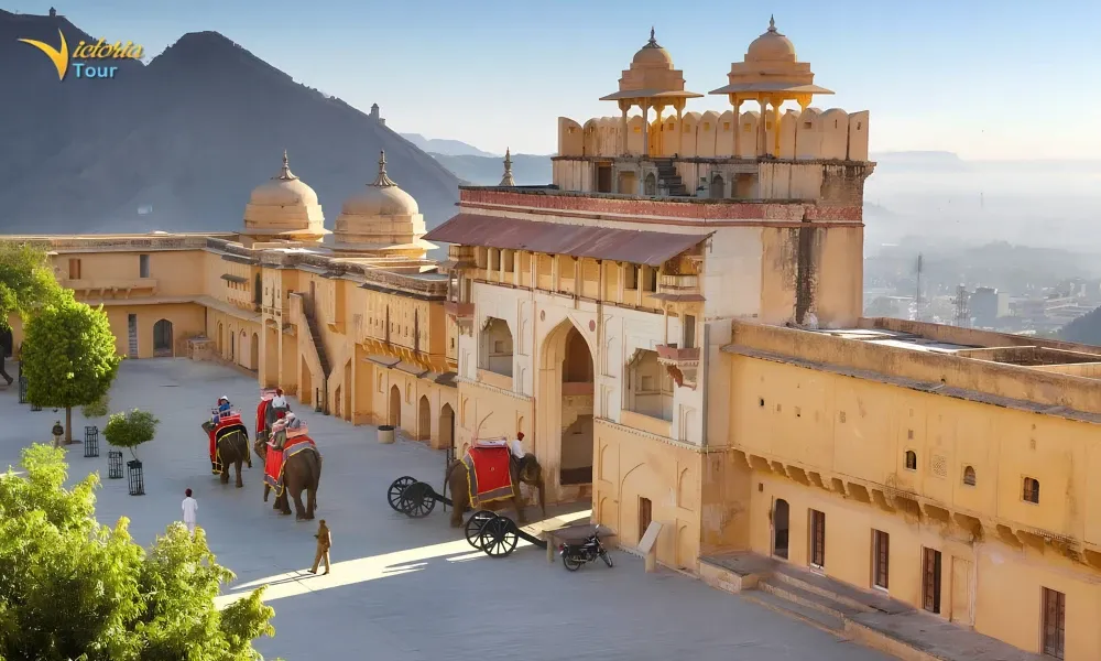 India 6-Day Tour: Delhi - Agra - Jaipur - Pushkar