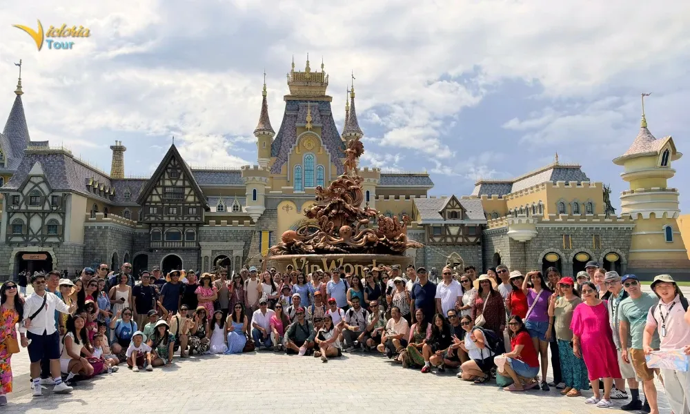 The Nepalese group visiting VinWonders Phu Quoc