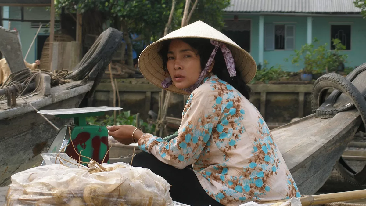 Cai Rang floating market and life on the Mekong Delta