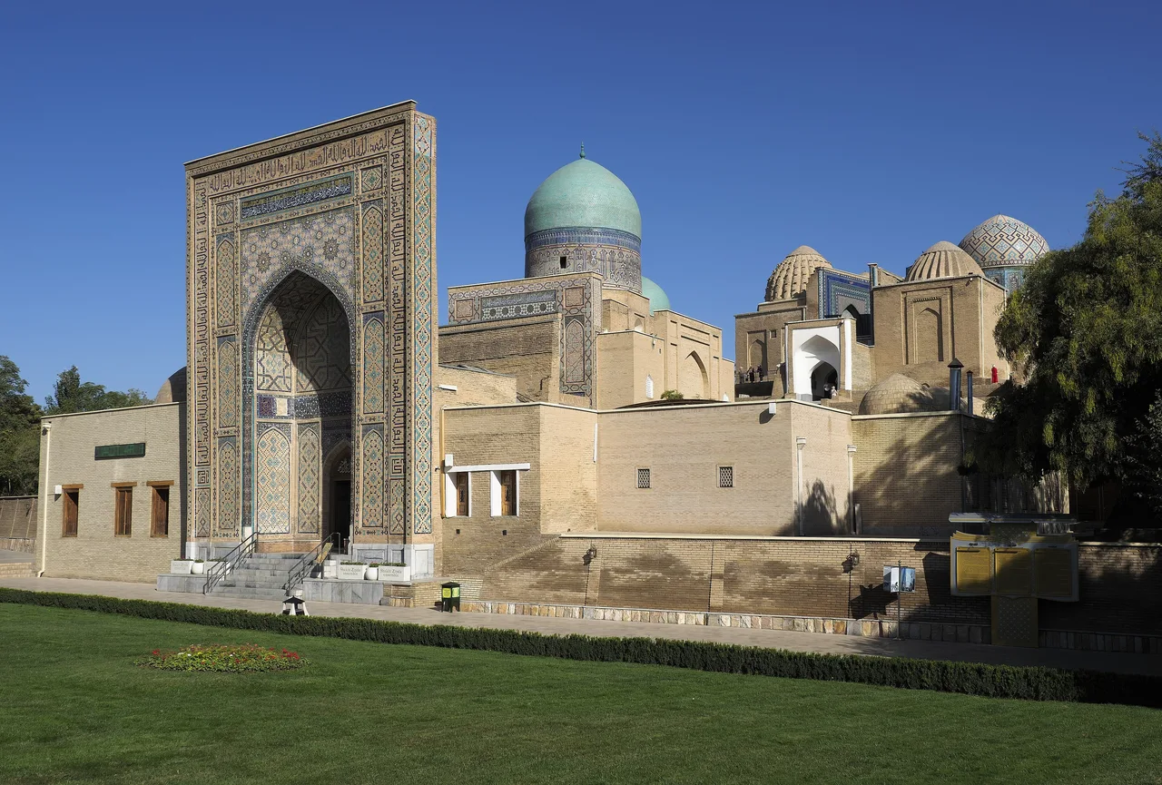 Shah-i-Zinda