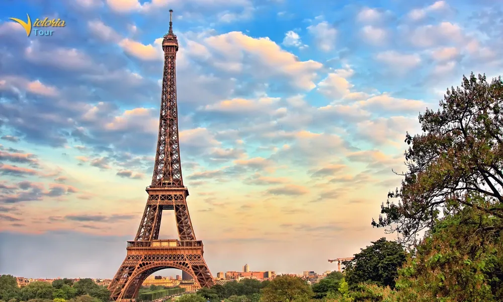 Tháp Eiffel