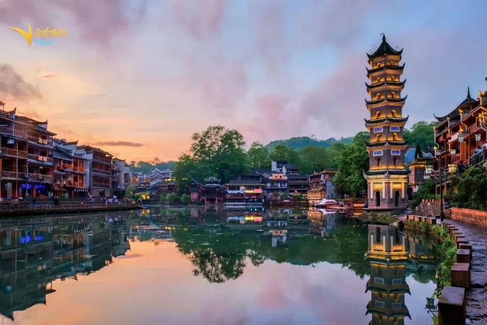 Shanghai - Wuzhen - Hangzhou Tour: 5 Days 4 Nights