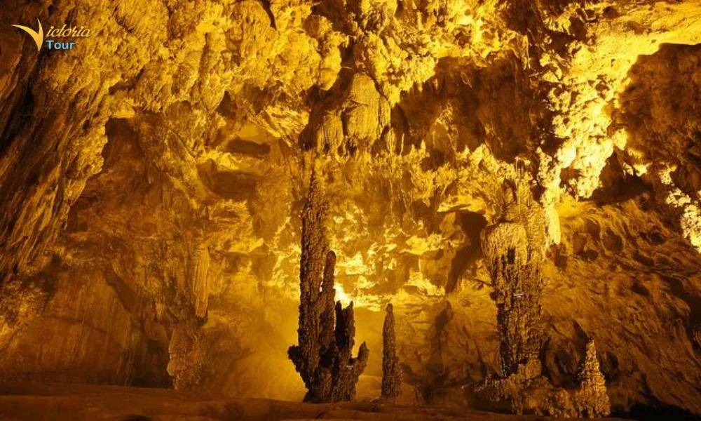 Nguom Ngao Cave
